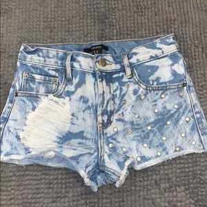 Forever 21 High Waisted denim shorts size 25